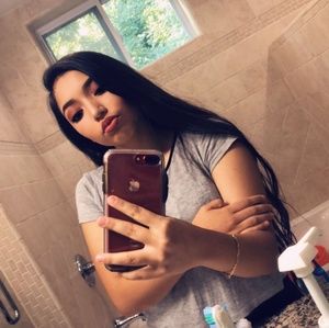 Meet your Posher, Lucero